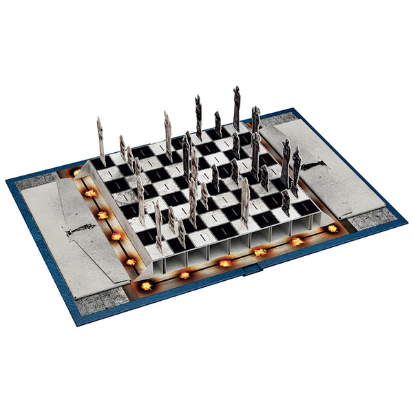 Harry Potter: The Pocket Pop-Up Wizard Chess Set – Insight