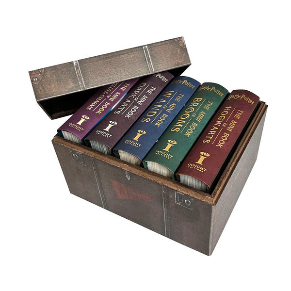 Harry Potter Mini Book Trunk 5冊セット Harry Potter: Mini Book Trunk – Insight Editions