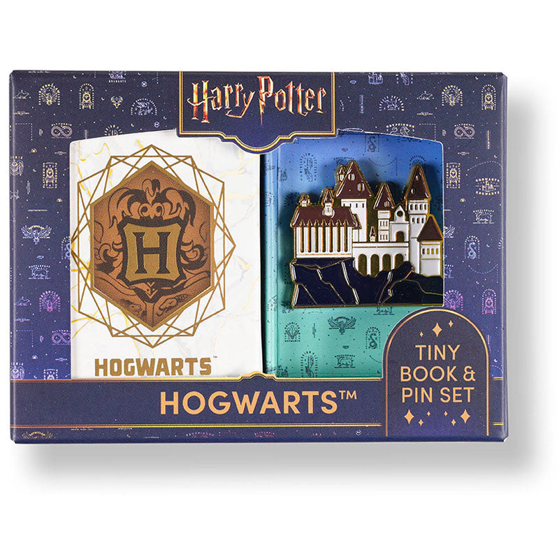 Harry Potter: Hogwarts Tiny Book and Pin Set – Insight Editions