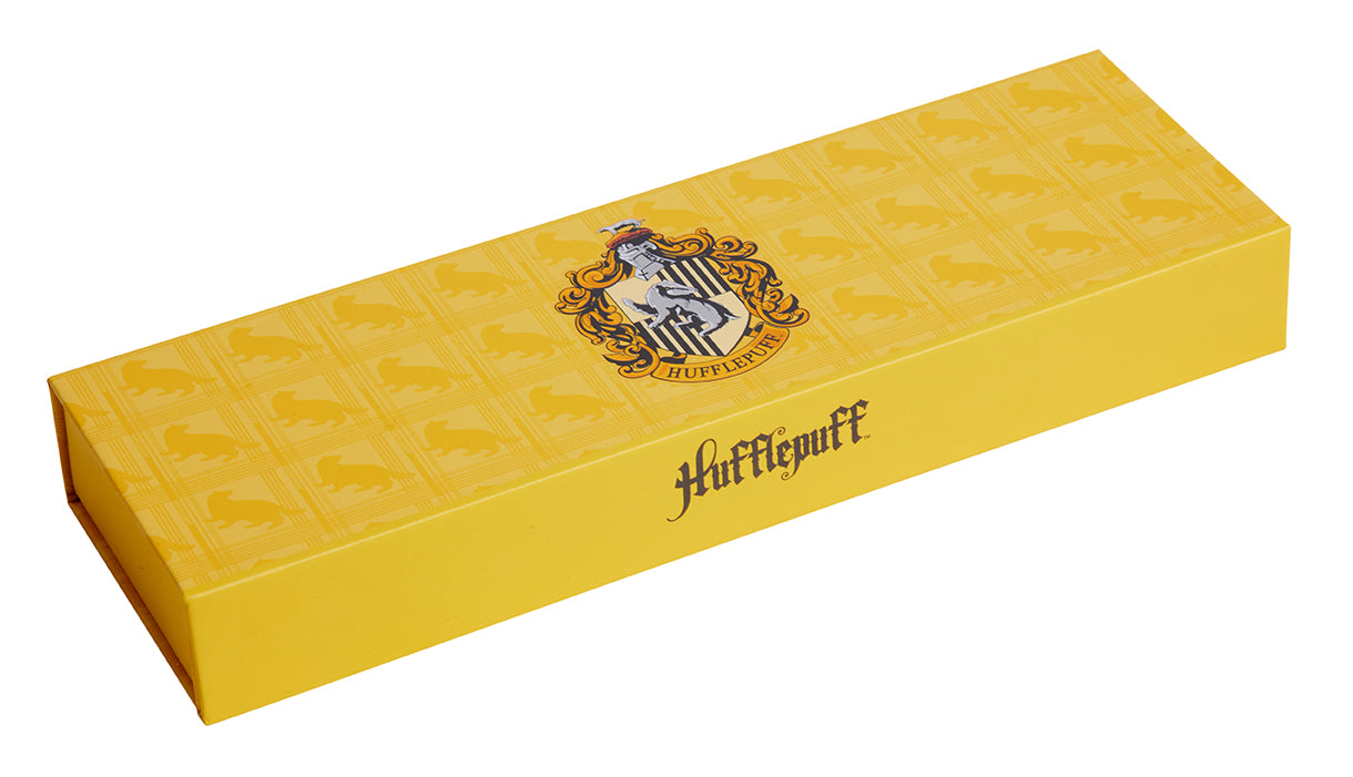 Harry Potter: Hufflepuff Magnetic Pencil Box – Insight Editions