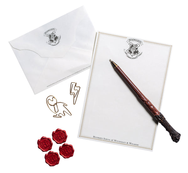 Harry Potter: Hogwarts Acceptance Letter Stationery Set – Insight Editions